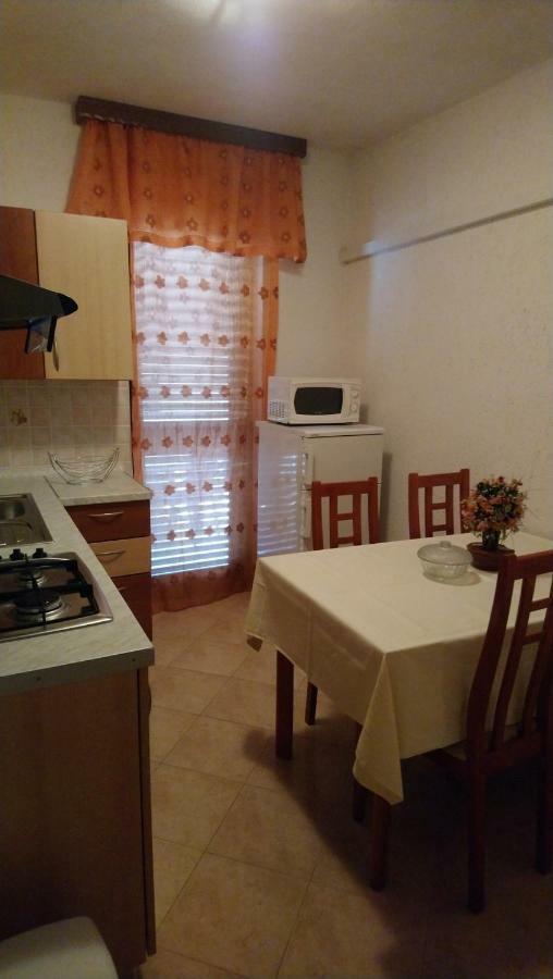Apartman Dino Tar-Vabriga Extérieur photo